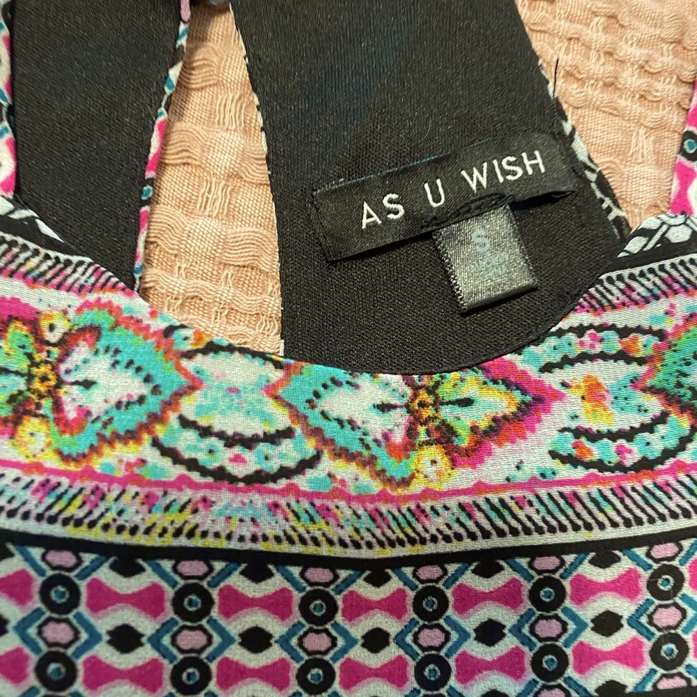 Pattern Dress - Picture 3 of 3